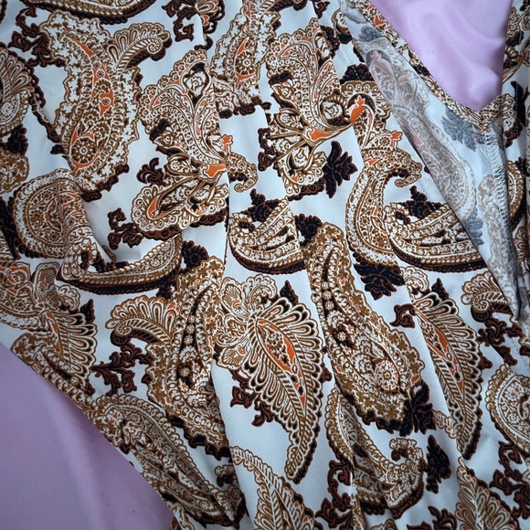 Veronica M Open Back Romper - Picture 8 of 11